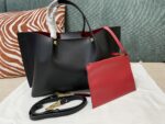 Valentino  Garavani Escape Handbags-31*25*15&41*25*18 CM - Image 4