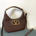 Valentino Garavani StudSign-26*30*7CM