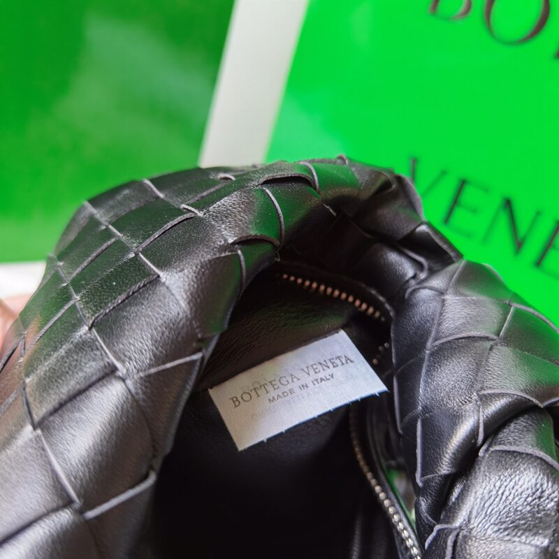 Bottega Veneta Jodie Hobo-23x28x8CM - Image 8