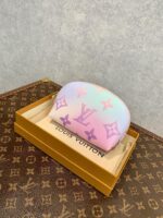 Louis Vuitton Cosmetic Bag-19*12*6CM