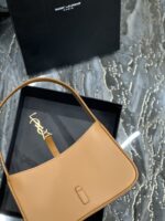 YSL Le5A7 Vintage Bag-25X14X10CM - Image 9