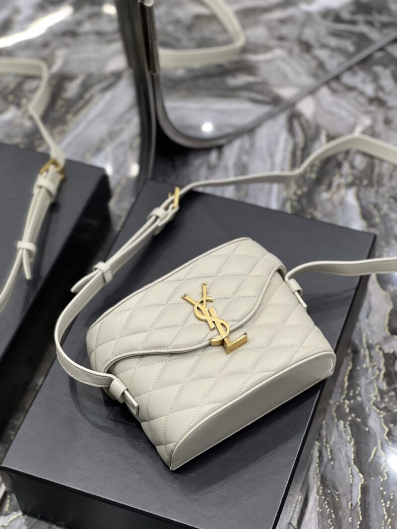 YSL June Handbags-19*15*8CM - Image 5
