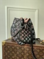 Louis Vuitton Bella Tote Bag-9 x 22 x 14CM - Image 2