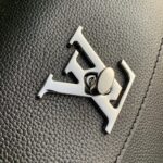 Louis Vuitton Lockme Ever 23x17x10CM - Image 4