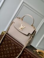 Louis Vuitton Lockme Ever 23x17x10CM