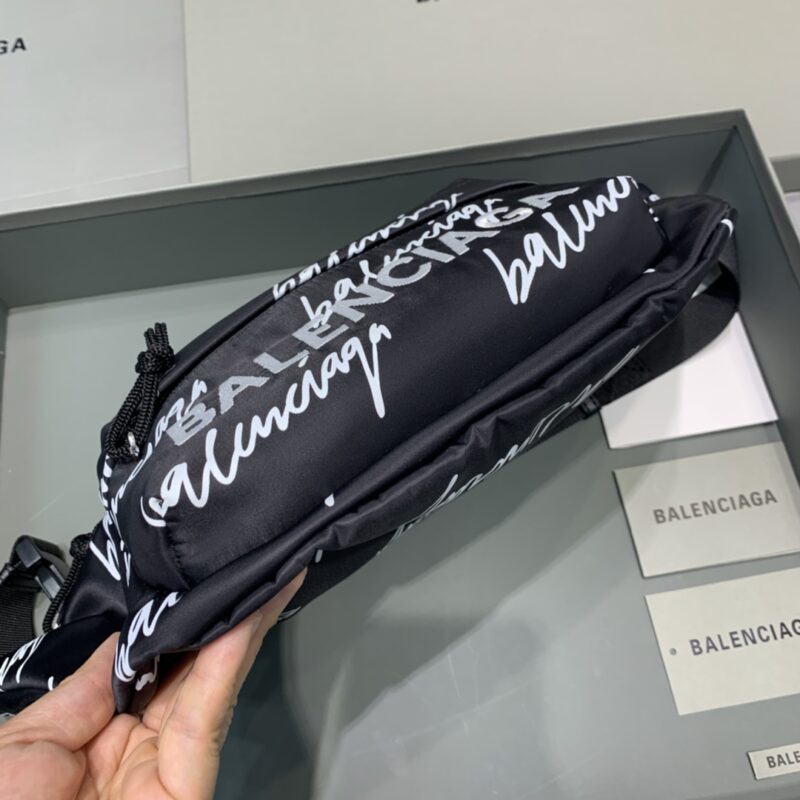 Balenciaga Wheel Logo Waist Bag-23*5*20CM - Image 4