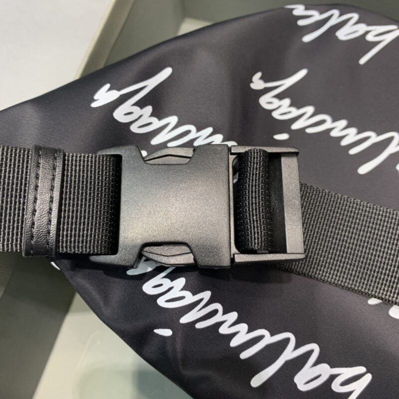 Balenciaga Wheel Logo Waist Bag-23*5*20CM - Image 8