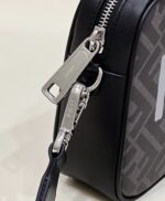 FendI Camera Bag-23.5x5x16CM - Image 6