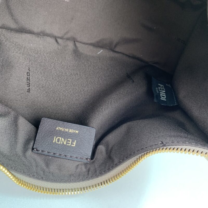 Fendi Graphy Bag-29 x24.5 x10CM - Image 9