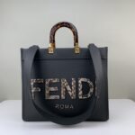 Fendi Vintage Handbags-35x17x31CM - Image 3