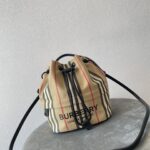 Burberry Bucket-18X19.5CM