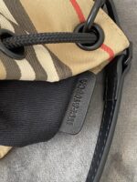 Burberry Bucket-18X19.5CM - Image 9
