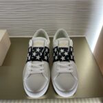 Valentino Garavani Sneakers - Image 2