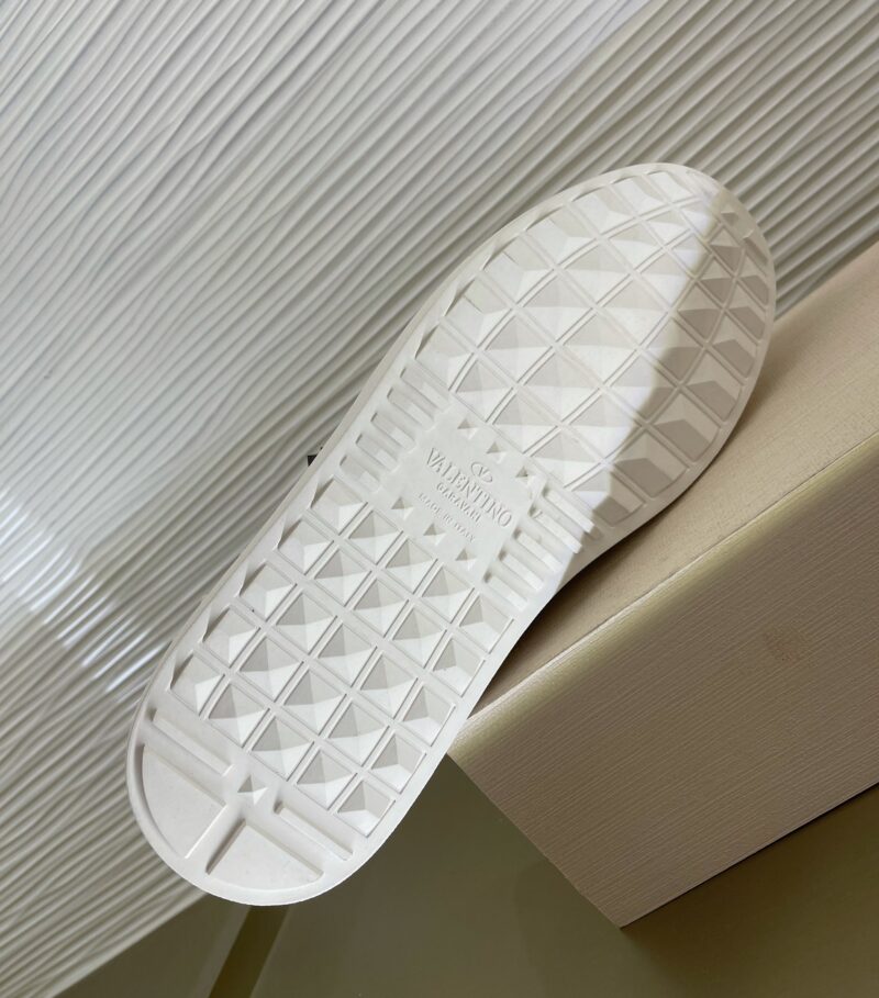 Valentino Garavani Sneakers - Image 9