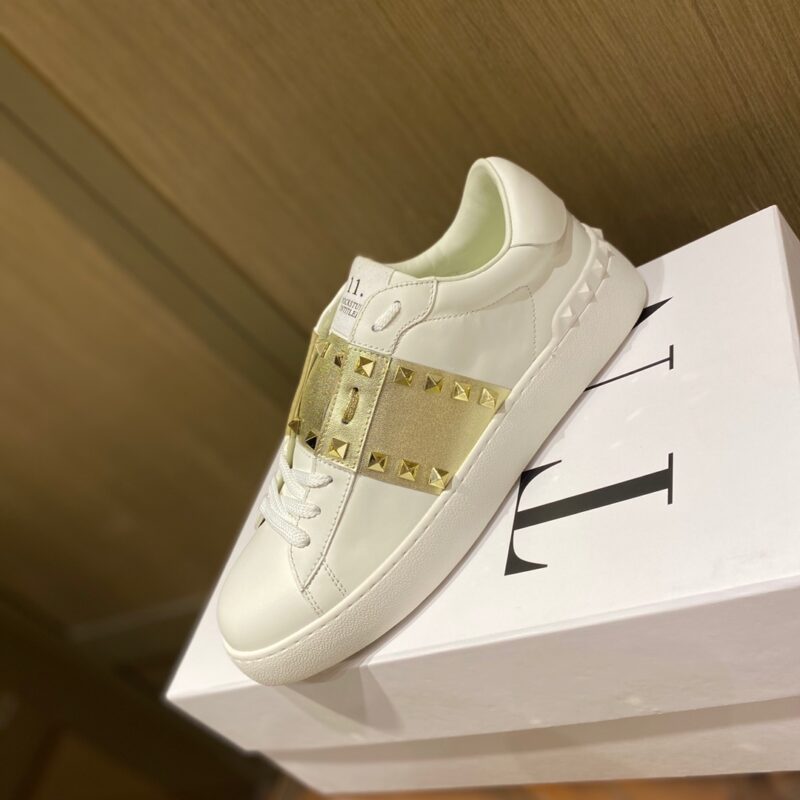 Valentino Garavani Sneakers - Image 6