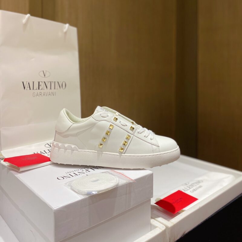 Valentino Garavani Sneakers - Image 2