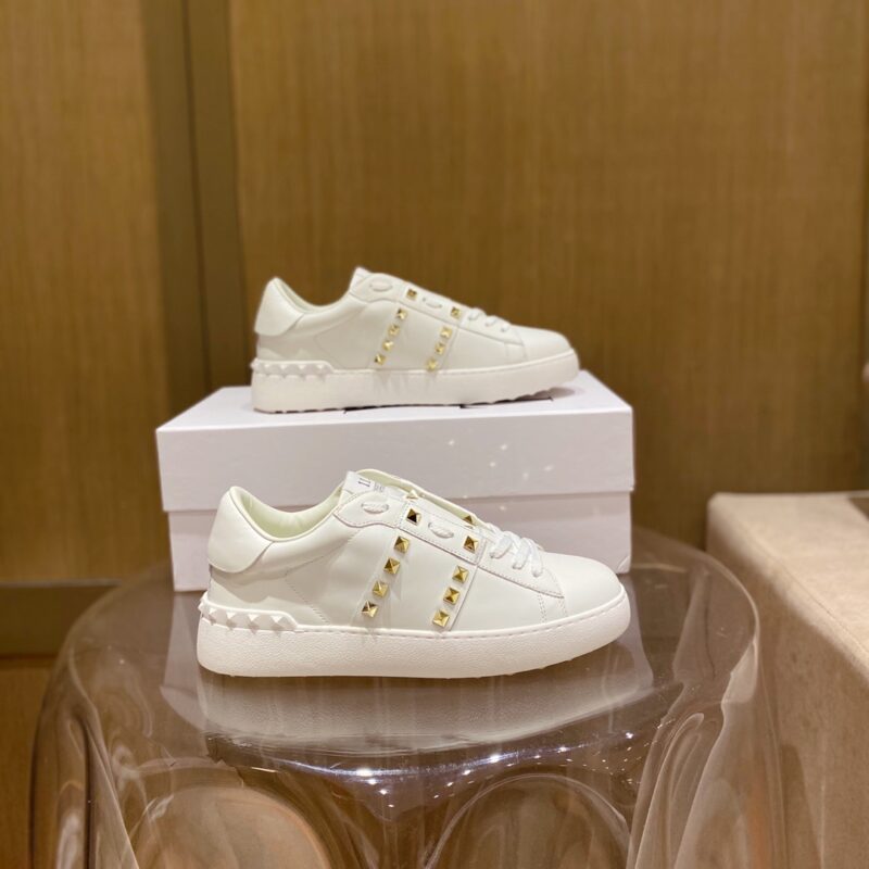 Valentino Garavani Sneakers - Image 5