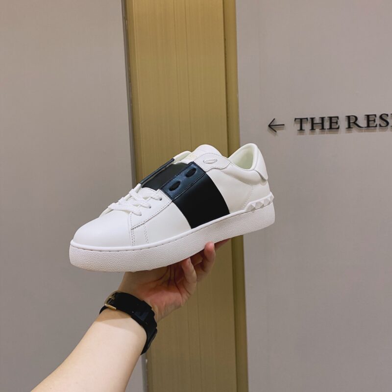 Valentino Garavani Sneakers - Image 8