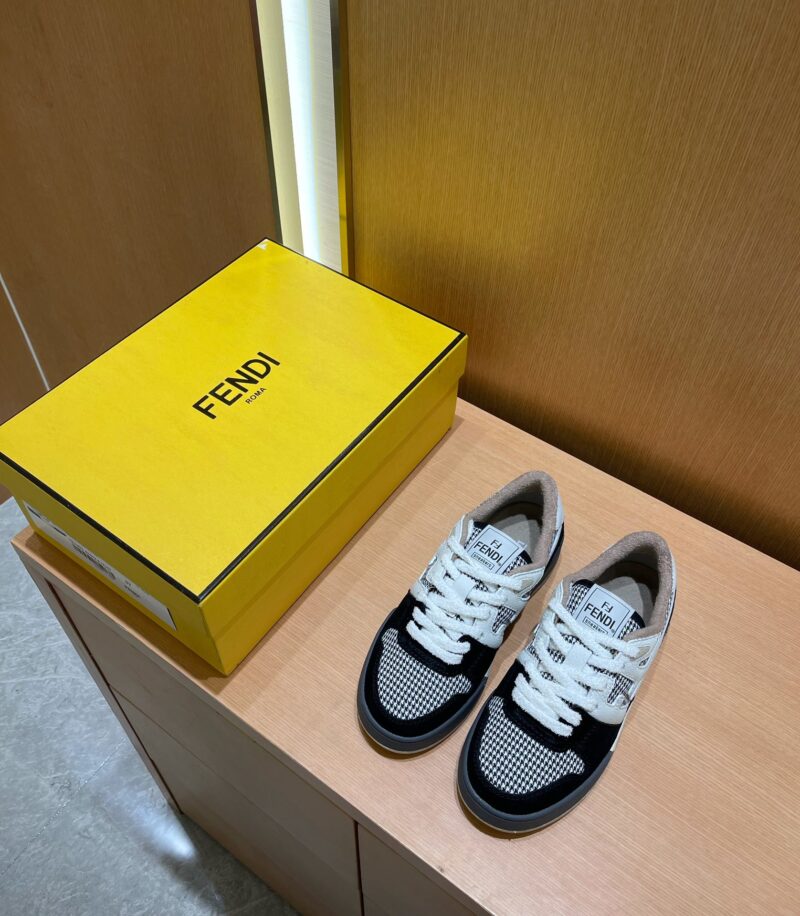 FENDI Sneakers - Image 4