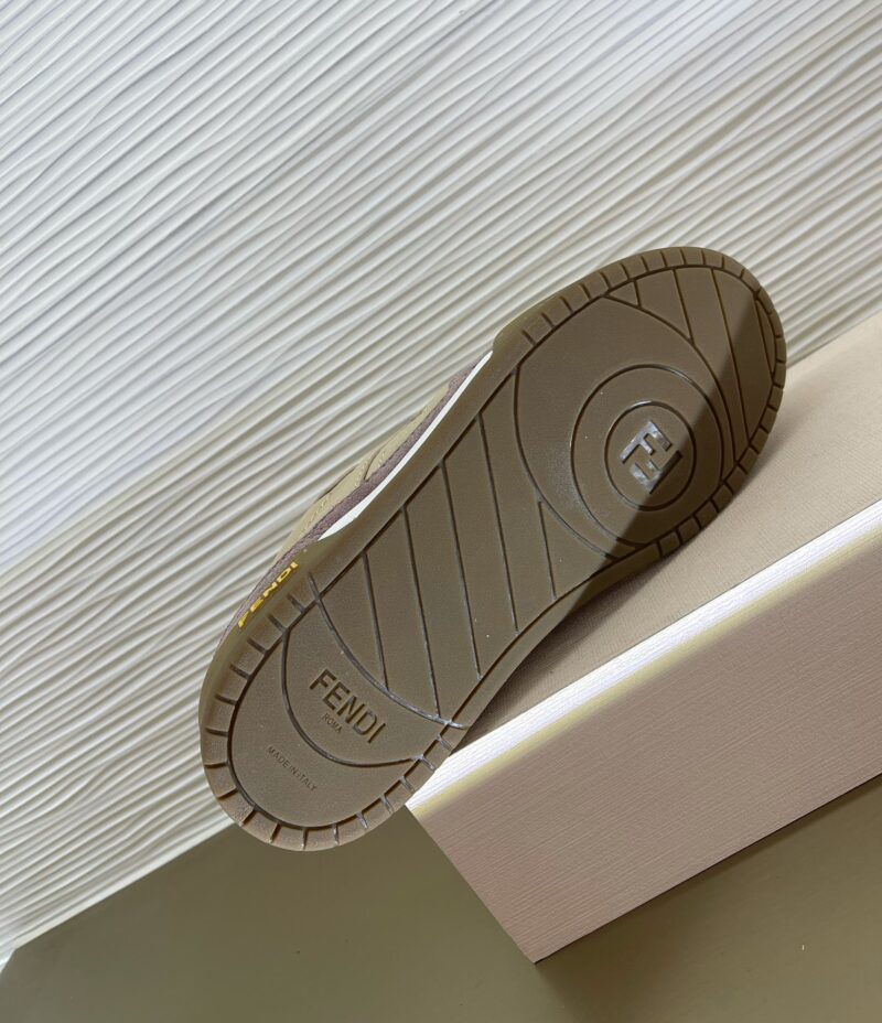 FENDI Sneakers - Image 9