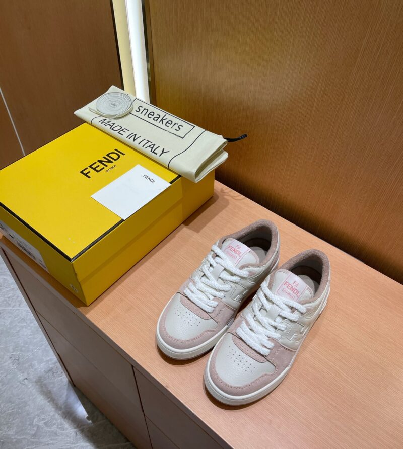 FENDI Sneakers - Image 4