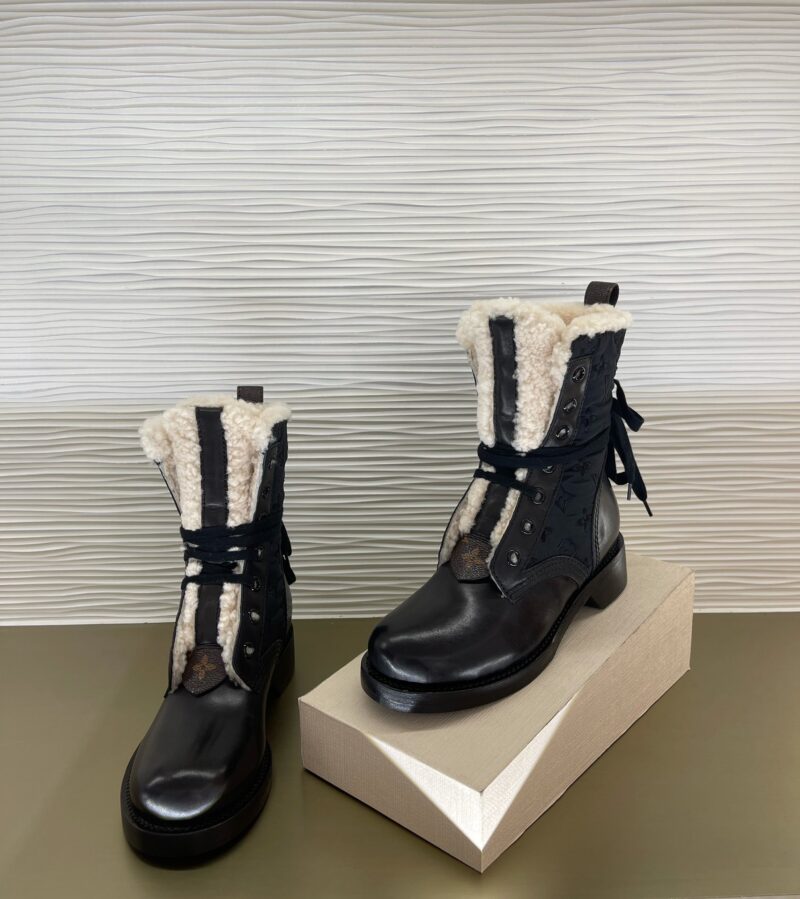Louis Vuitton Boots - Image 3