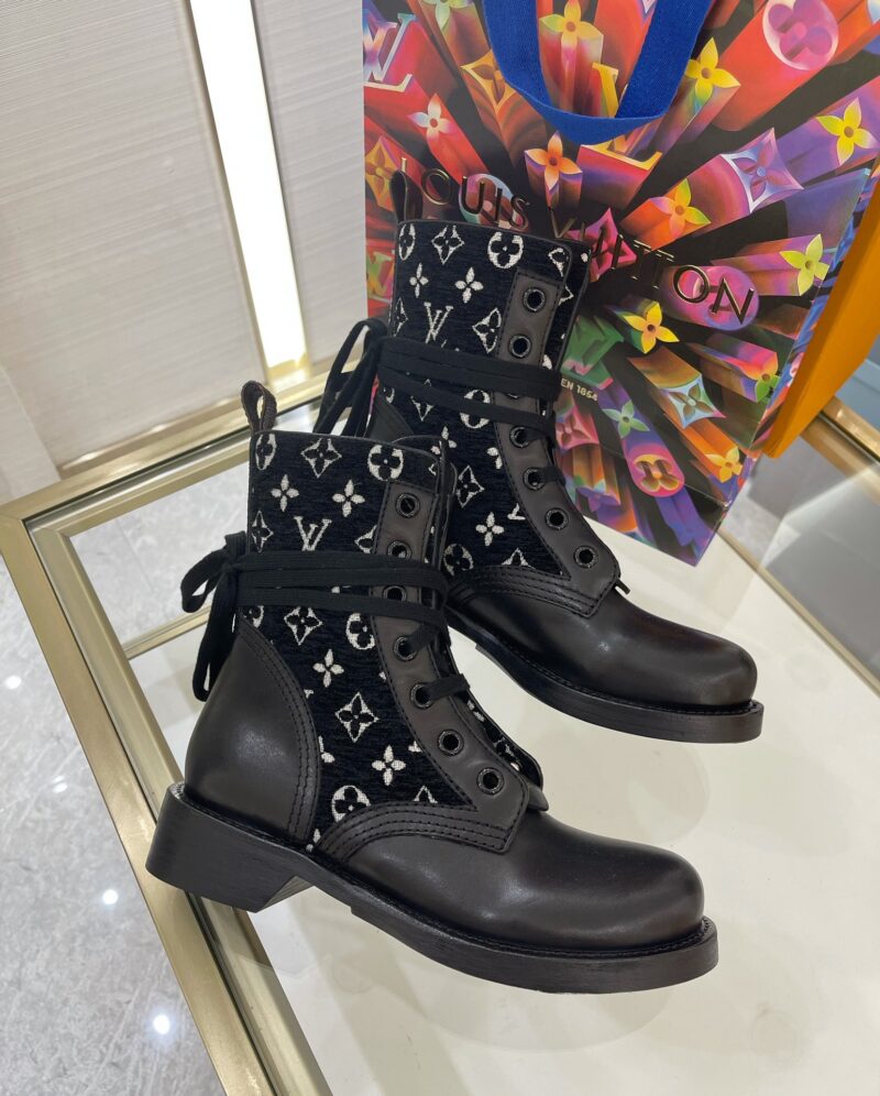 Louis Vuitton Boots - Image 7