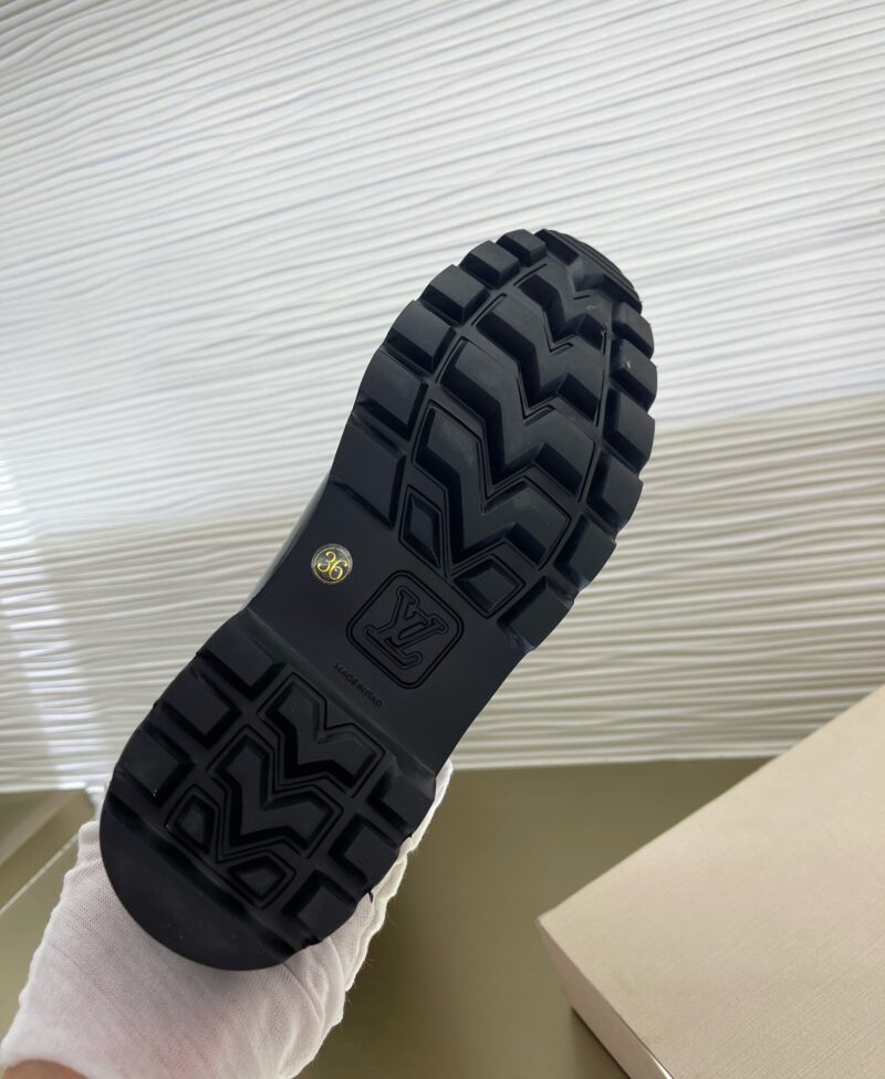 Louis Vuitton Boots（EU35-42） - Image 8