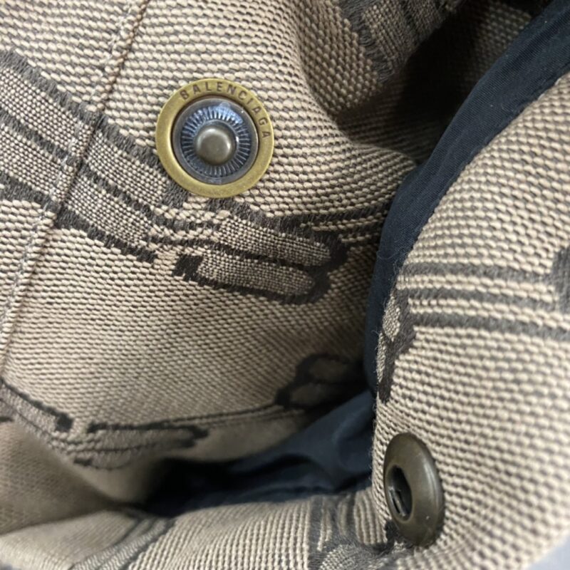 Balen*iaga Cotton - Image 8