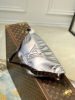 Louis Vuitton Pillow Maxi Bum Bag-44 x 24 x 7CM - Image 3
