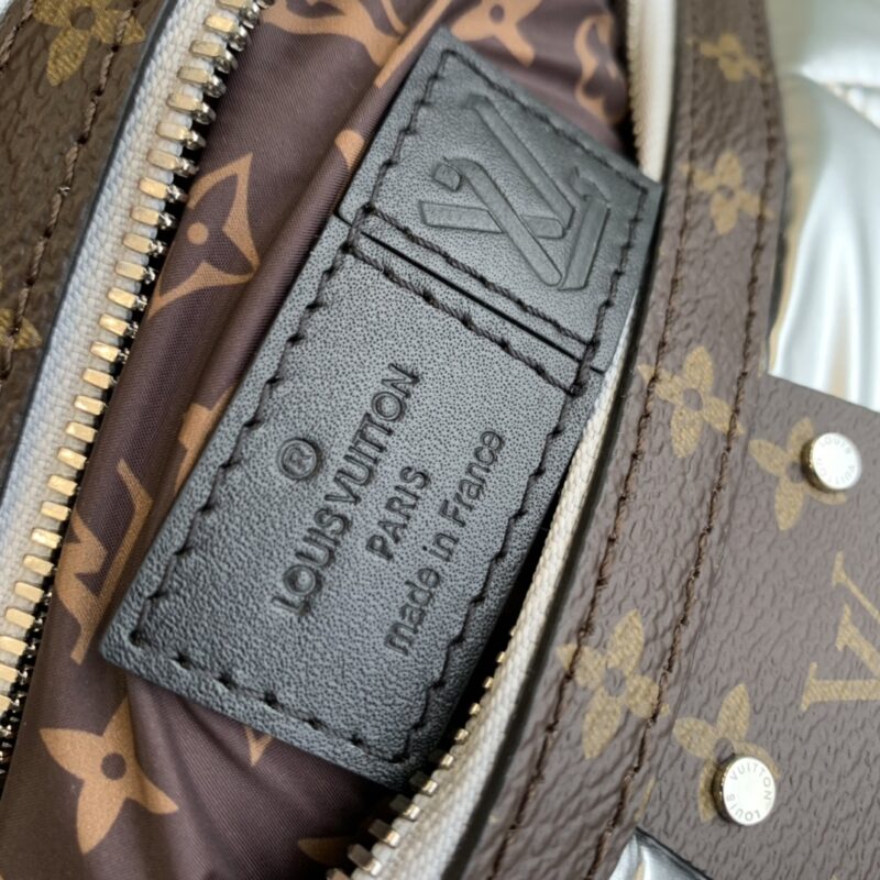 Louis Vuitton Pillow Maxi Bum Bag-44 x 24 x 7CM - Image 9