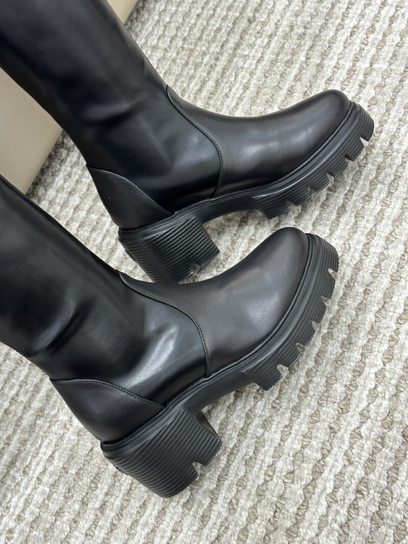 Stuart Weitzman FW22 Boots - Image 6