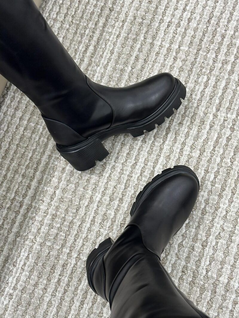 Stuart Weitzman FW22 Boots - Image 5