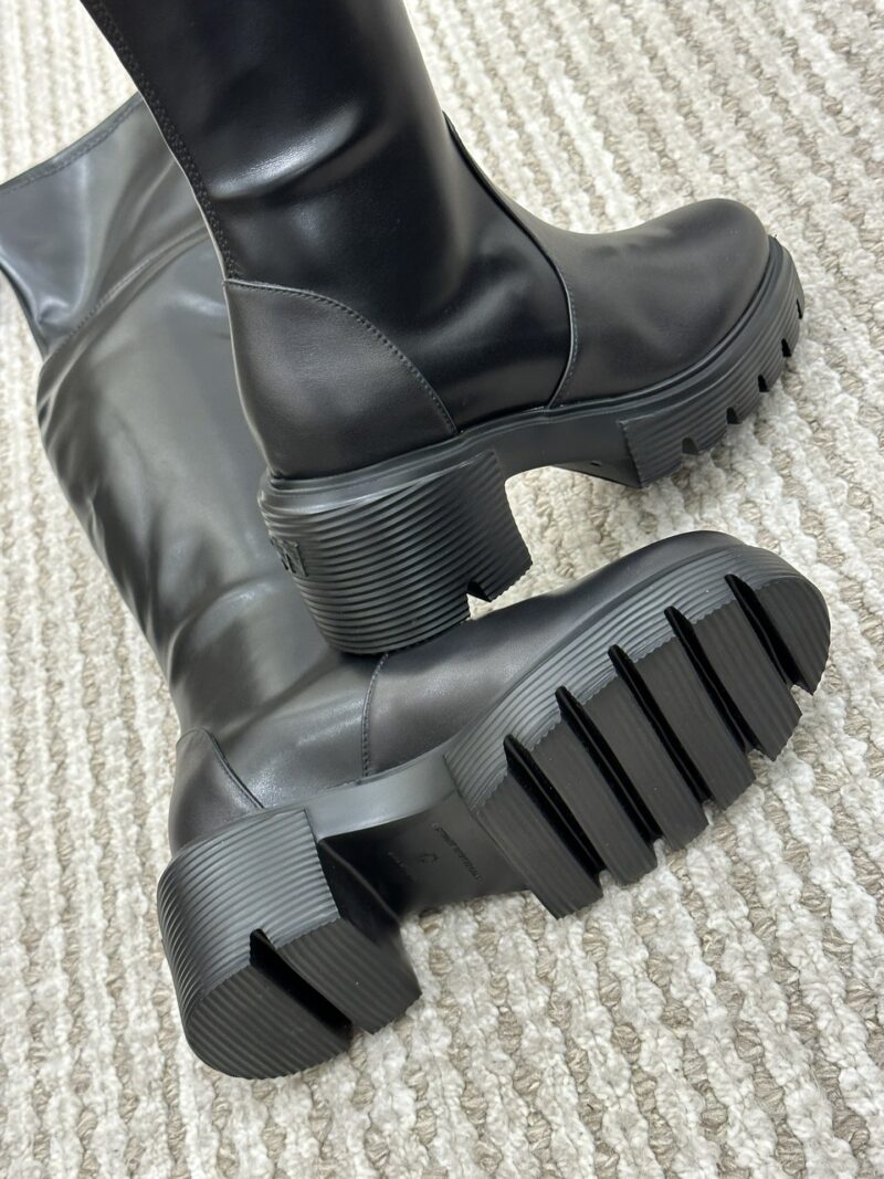 Stuart Weitzman FW22 Boots - Image 8