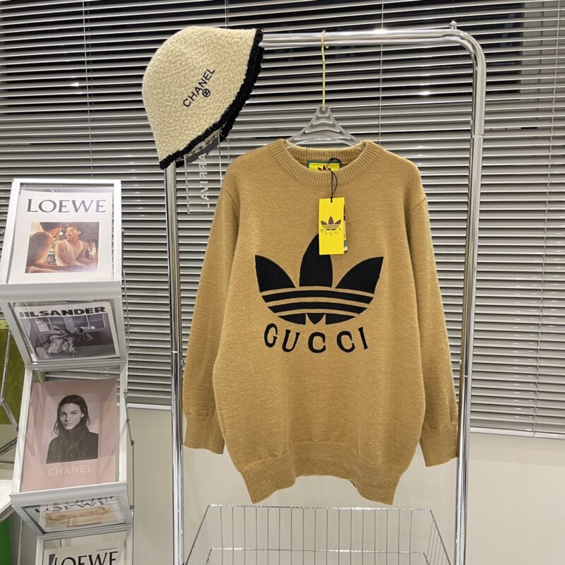 Gucci X Adidas Sweat - Image 3