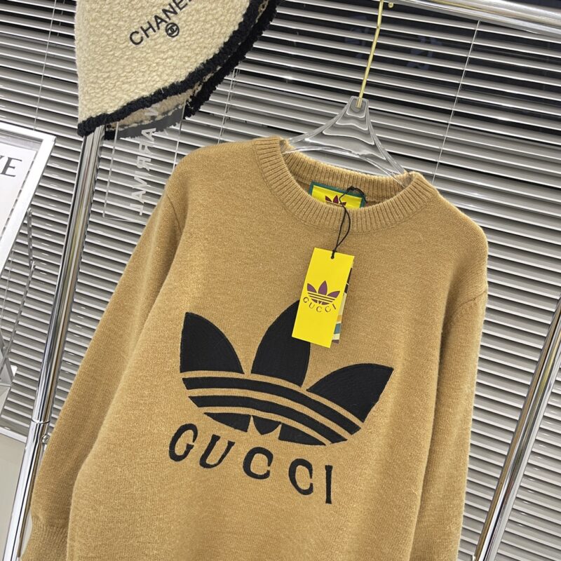 Gucci X Adidas Sweat - Image 4