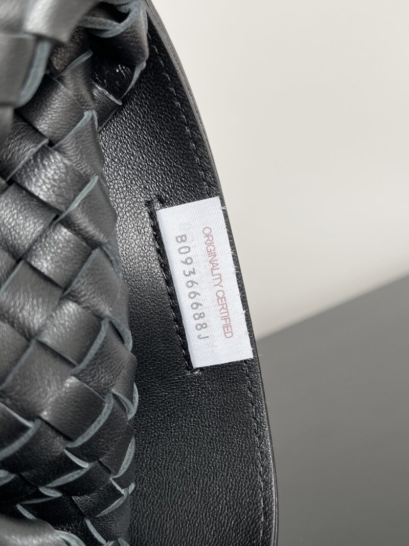 Bottega Veneta Large Tote Bag-51*18*28CM - Image 9