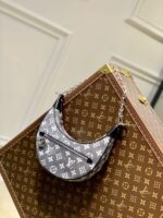 Louis Vuitton Loop Handbags-M40511-23*13*6CM - Image 2