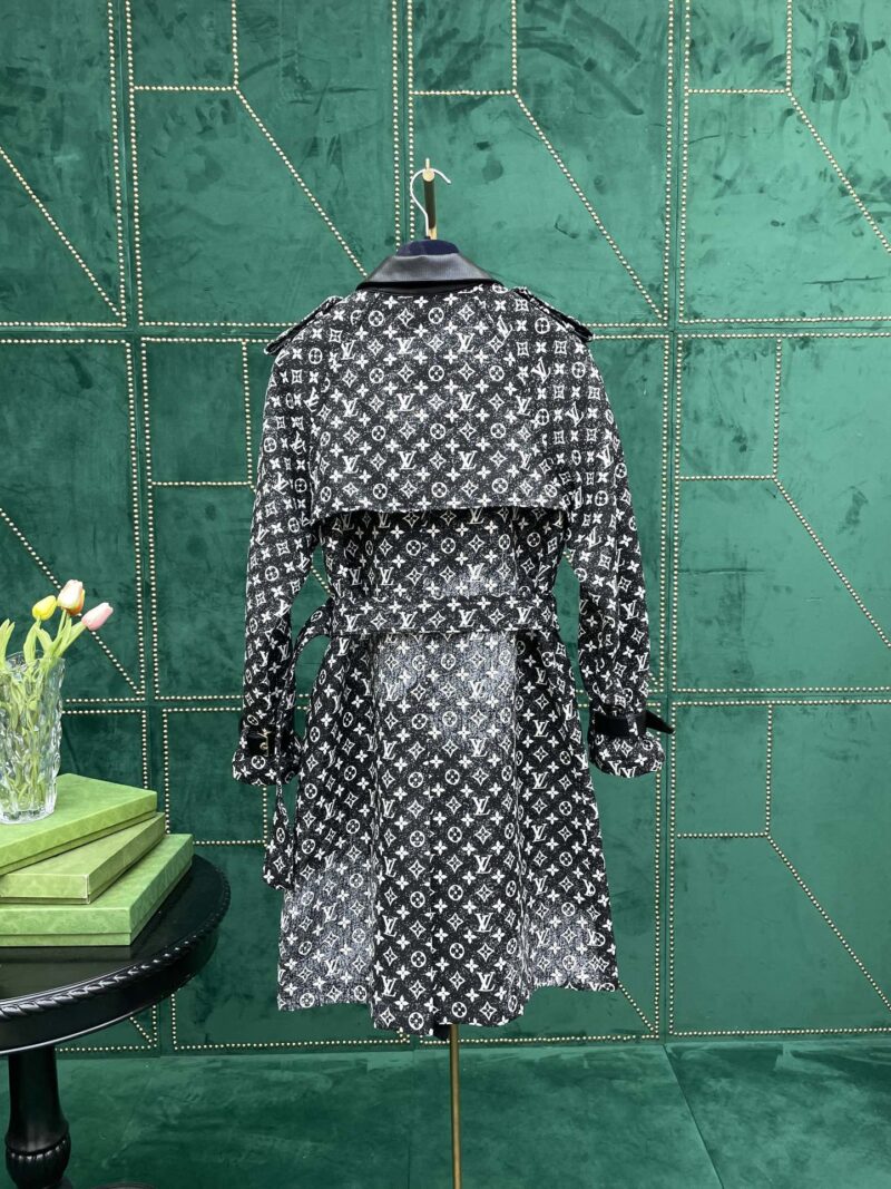 Louis Vuitton Windbreaker - Image 3