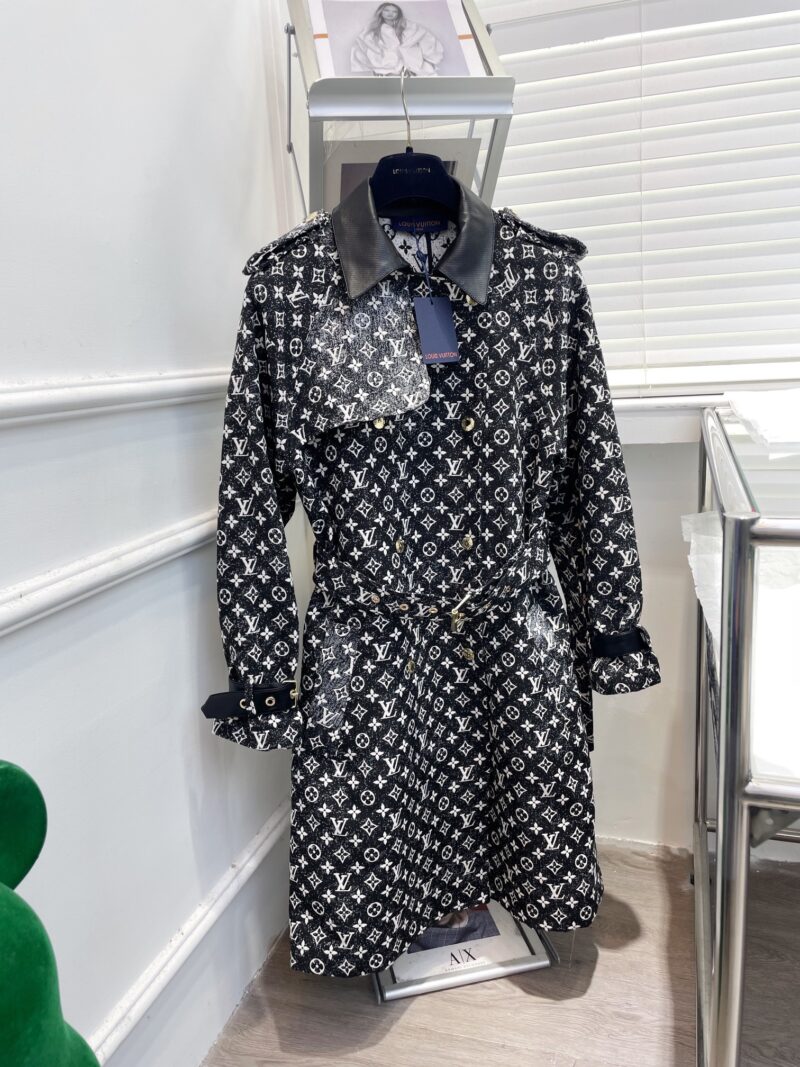 Louis Vuitton Windbreaker - Image 9