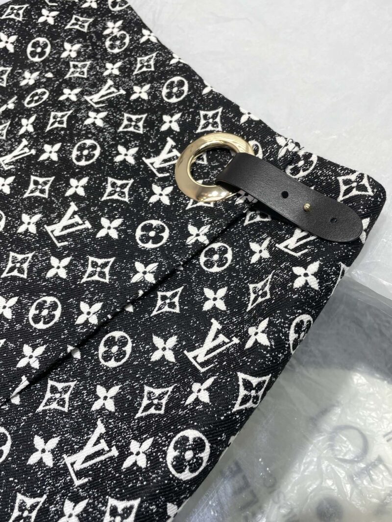 Louis Vuitton Dress - Image 5