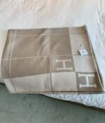 Hermes Blankets-170*135cm - Image 5