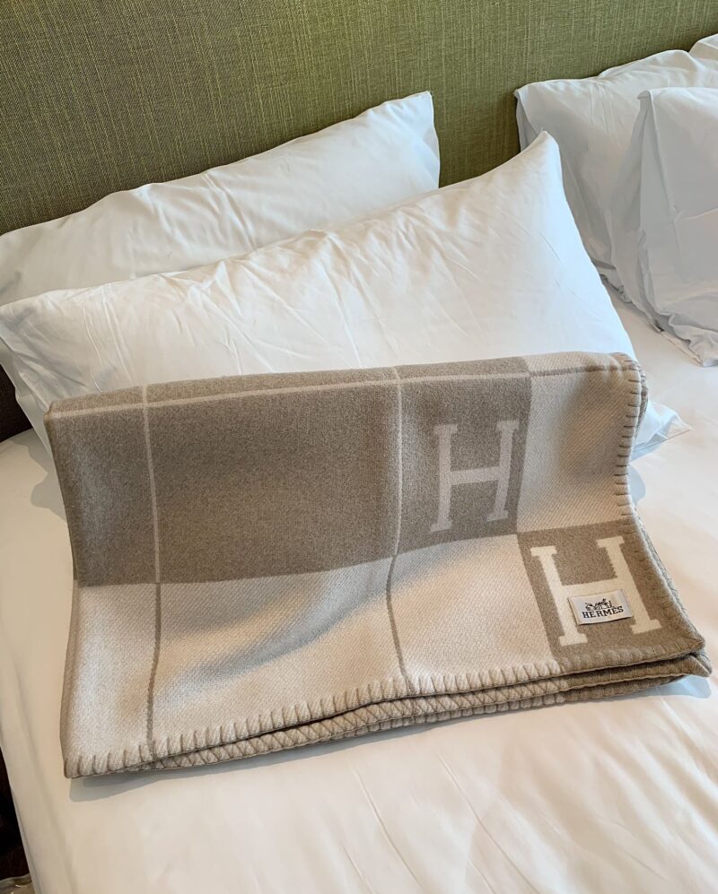 Hermes Blankets-170*135cm - Image 8