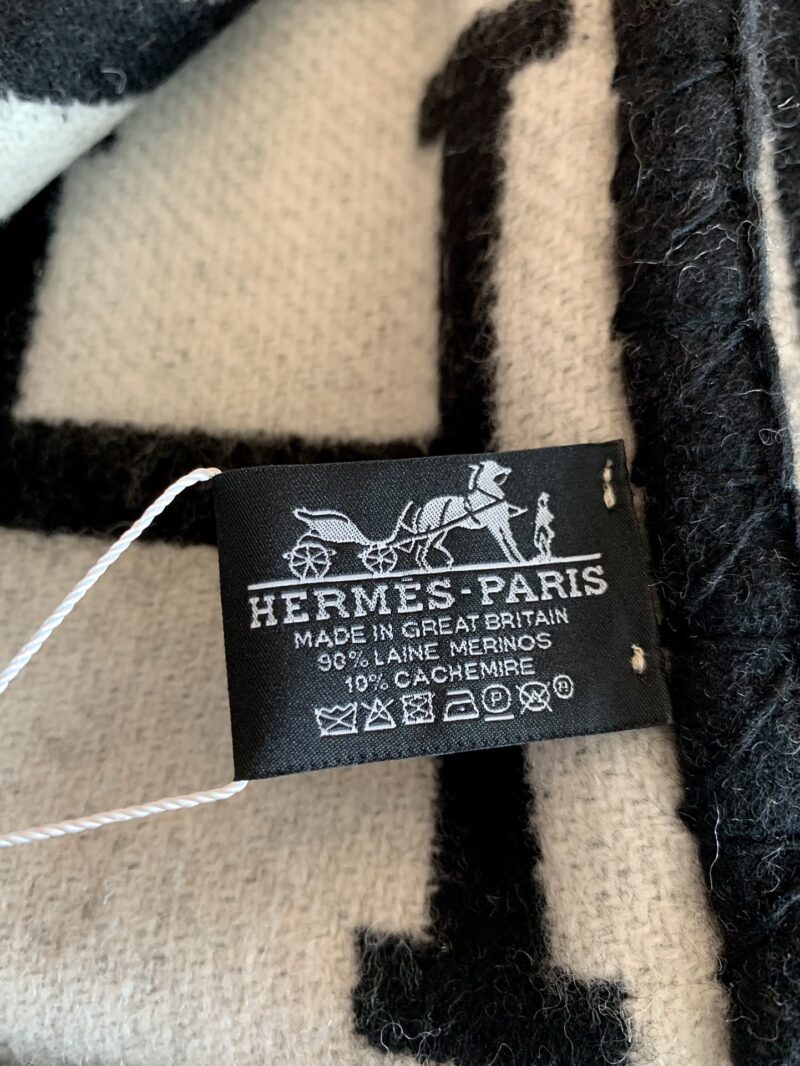 Hermes Blankets-170*135cm - Image 9