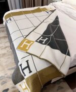 Hermes Blankets-170*135cm - Image 9