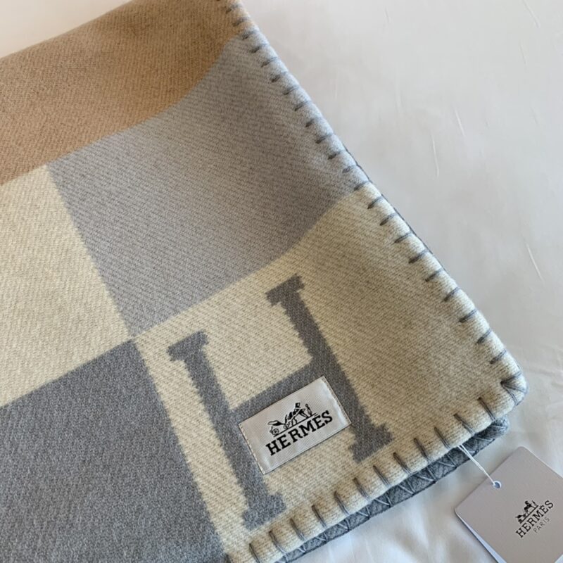 Hermes Blankets-170*135cm - Image 6