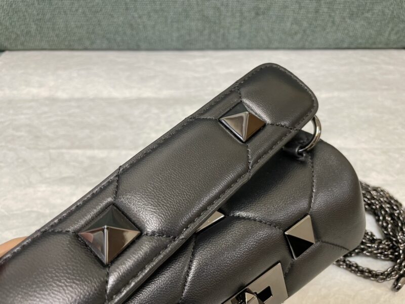 Valentin0 Garavani Roman Stud-Mini Size-19x13x6CM - Image 7