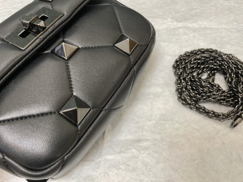 Valentin0 Garavani Roman Stud-Mini Size-19x13x6CM - Image 9