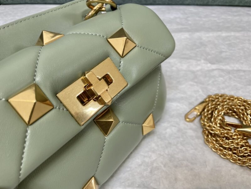 Valentin0 Garavani Roman Stud-Mini Size-19x13x6CM - Image 2