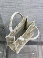 Diro Small Book Tote-26*8*22CM - Image 9